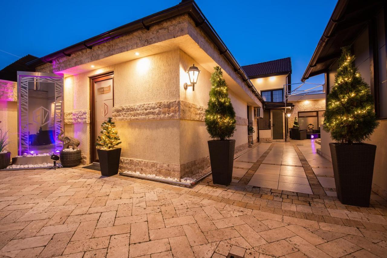 H&V Residence - Diamond Bungalow Apartment Arad Exterior foto