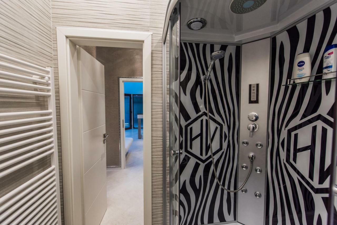 H&V Residence - Diamond Bungalow Apartment Arad Exterior foto